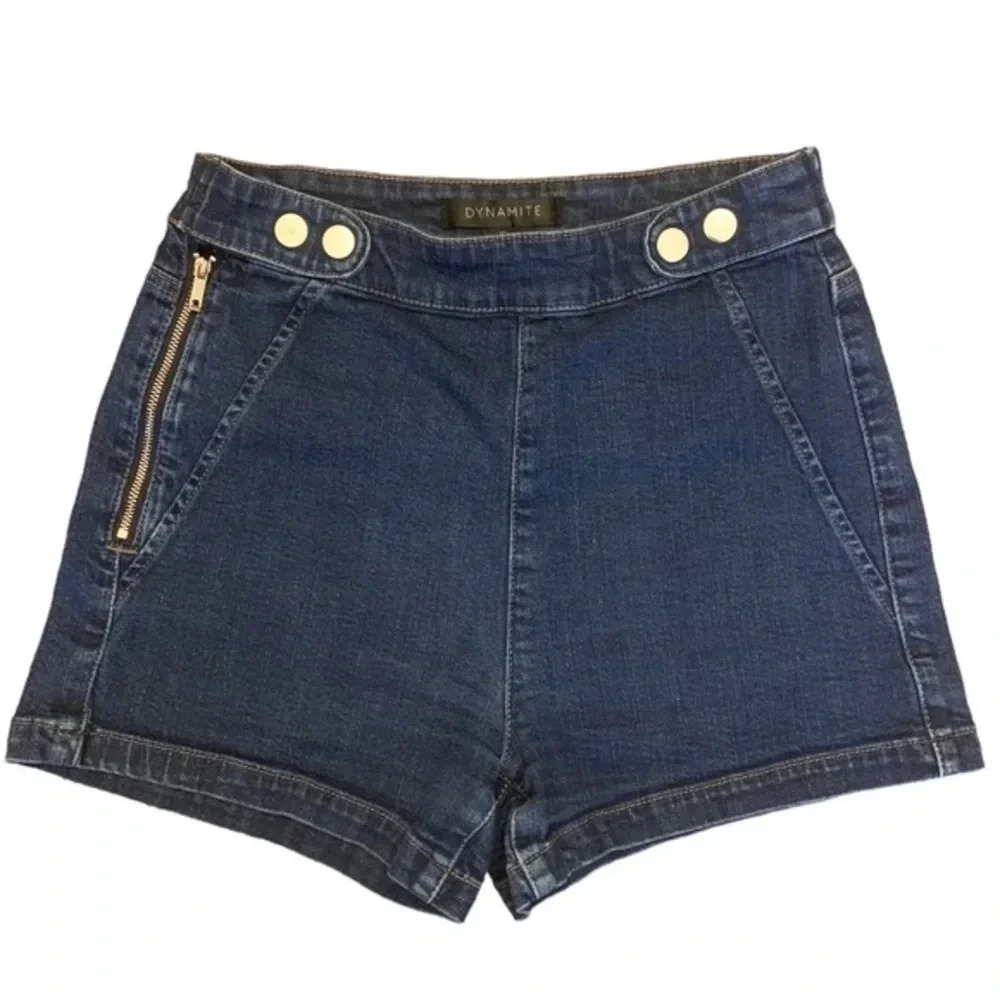 Dynamite Ultra High Waist Mom Denim Shorts
Size 27